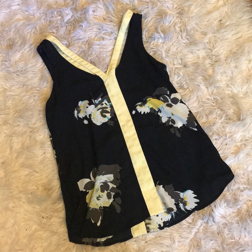 Candie’s Top
